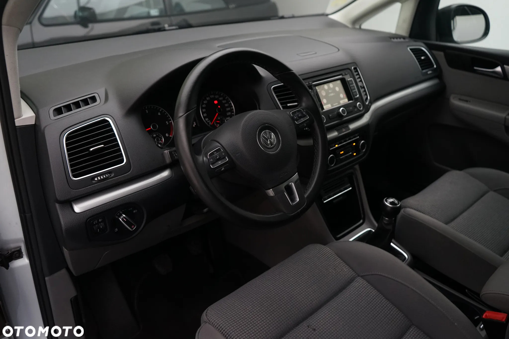 Volkswagen Sharan 2.0 TDI BlueMotion Technology Comfortline - 18