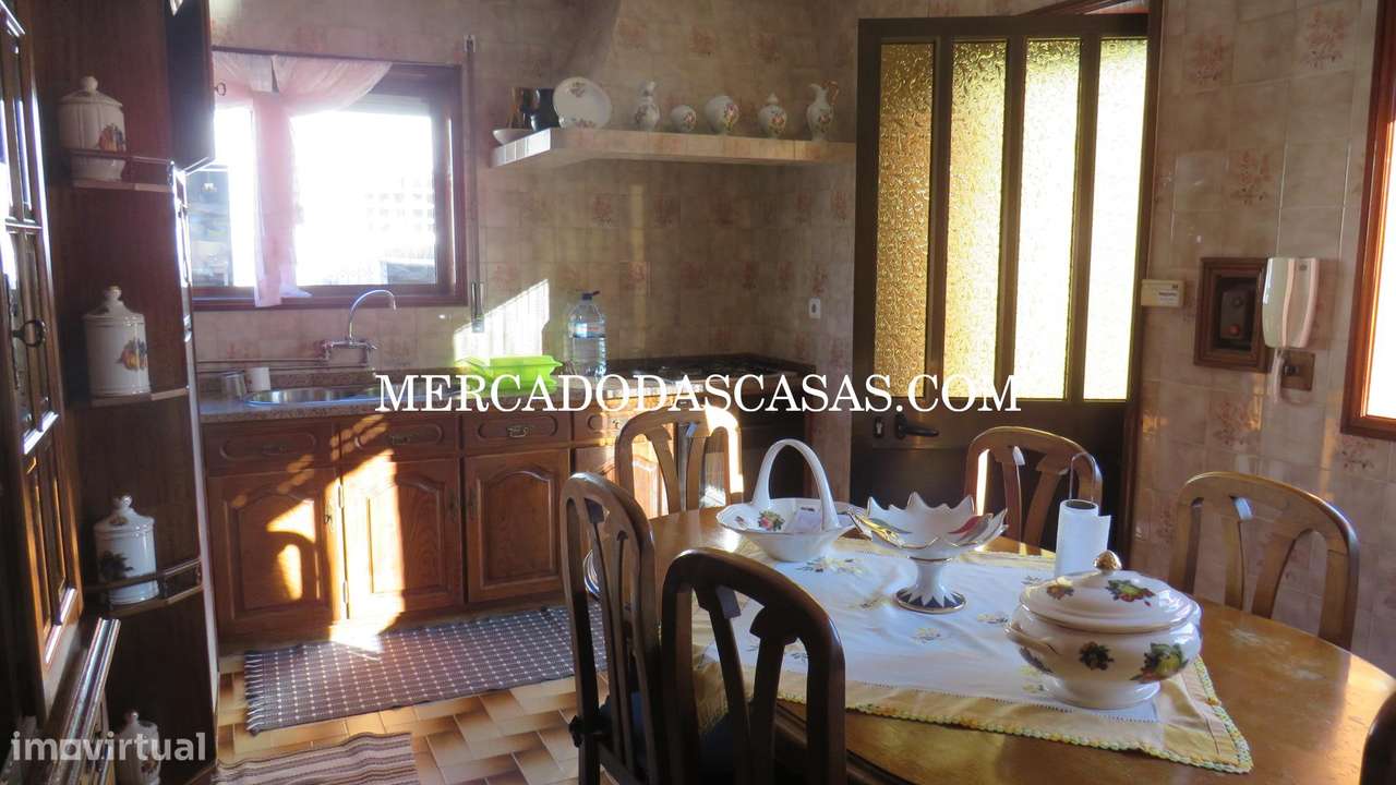 Moradia Isolada T3 em Fiães-3