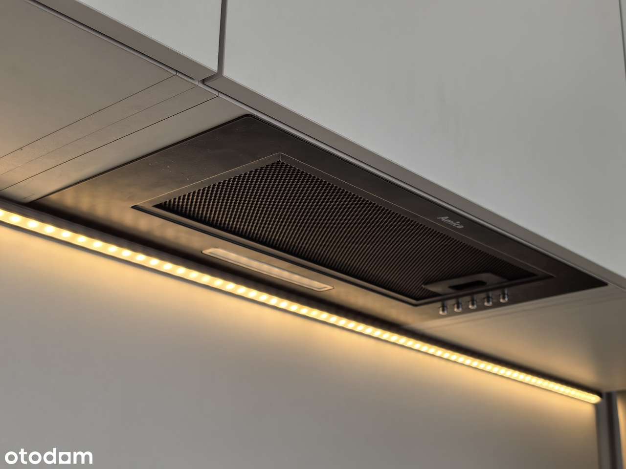 NOWA OFERTA! Nowoczesne mieszkanie na Parkitce po remoncie! I piętro-7