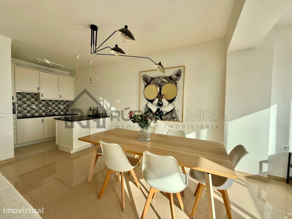 Apartamento T1 renovado com vista mar a 100 metros da praia - Quart...-1