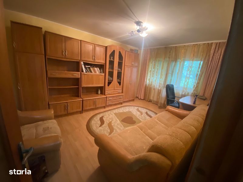 Apartament 2 cam/decomandat/Vaslui/Lic.Racovita