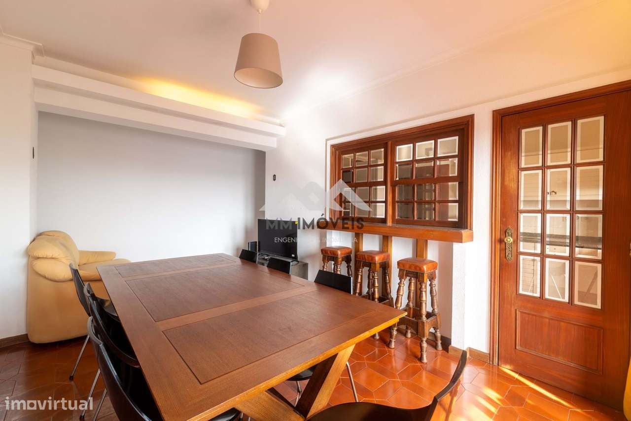 Apartamento T3+1 | Maia | Localização Central | Metro | Varanda | Inve - Grande imagem: 3/36