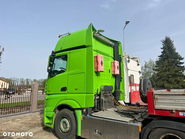 Mercedes-Benz ACTROS 2551 - 3