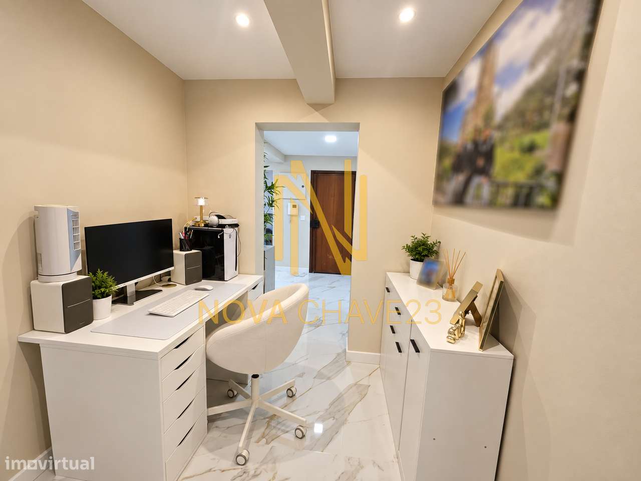 Apartamento T2 Remodelado na Rinchoa – 91 m² | 6.º Andar com Elevador-10