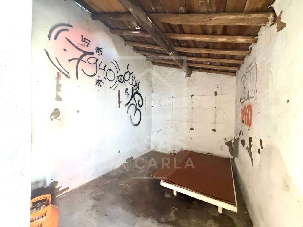 Moradia T2 com quintal em Cuba-20