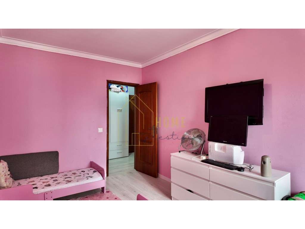 Apartamento T3 Urbanização LOIOS-12