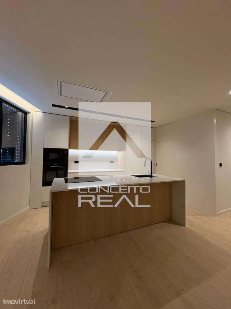 Apartamento T2 -  Pronto a habitar c/ varanda (S.Cosme - Gondomar)-12