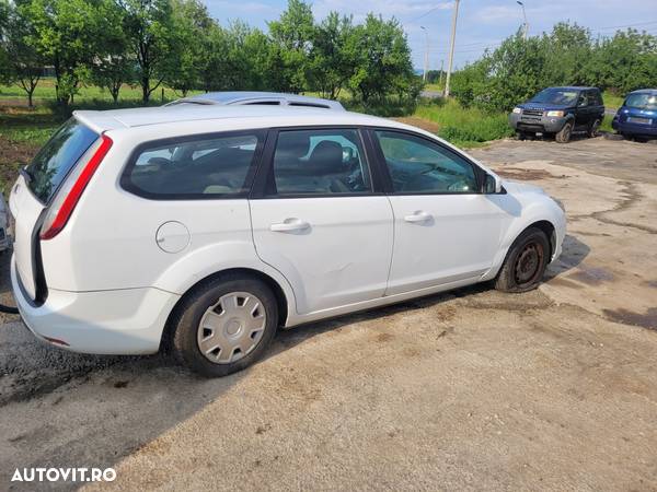 dezmembrez ford focus 2 ,1.6l €5 - 6