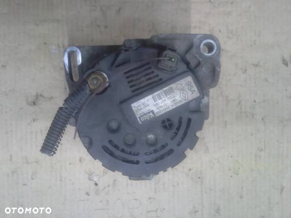 Renault Clio 1.2 alternator Valeo95A 7700437090 SG9B035 - 7