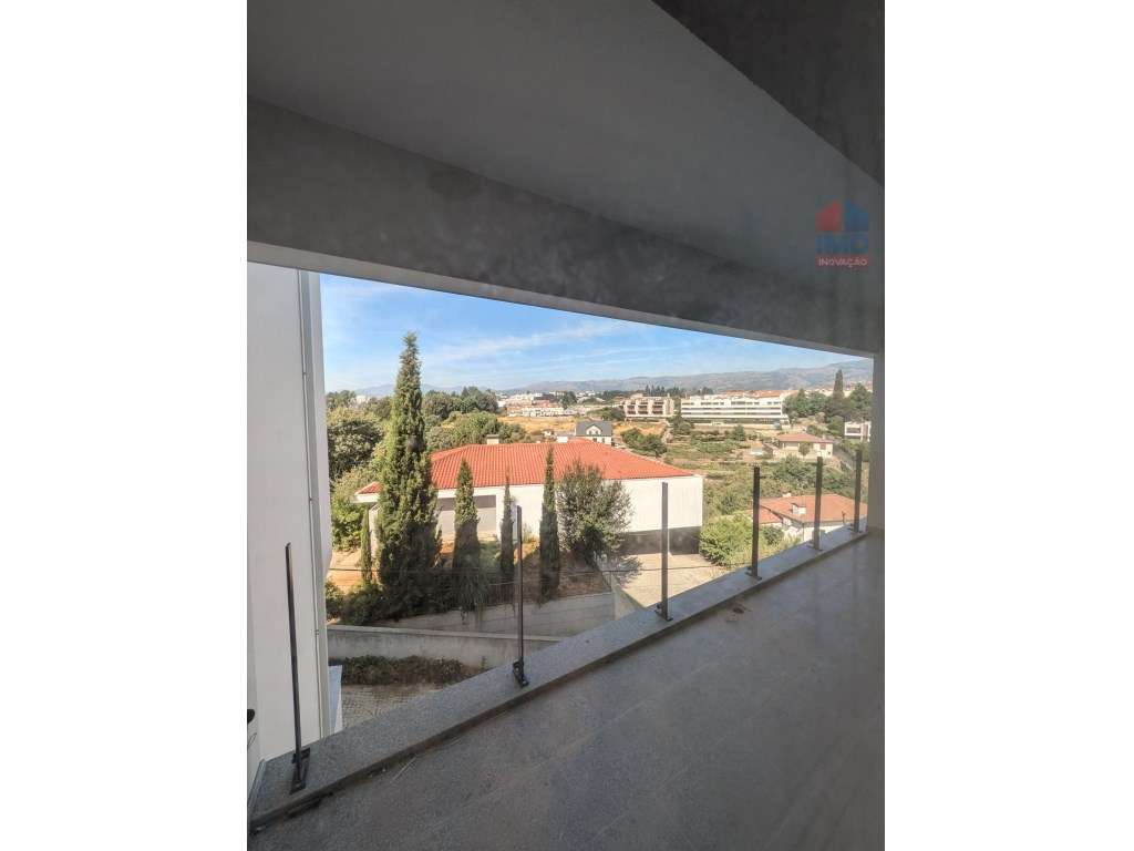 APARTAMENTO T1 NOVO | CONDOMÍNIO FECHADO | VISTA MAGNÍFICA-3