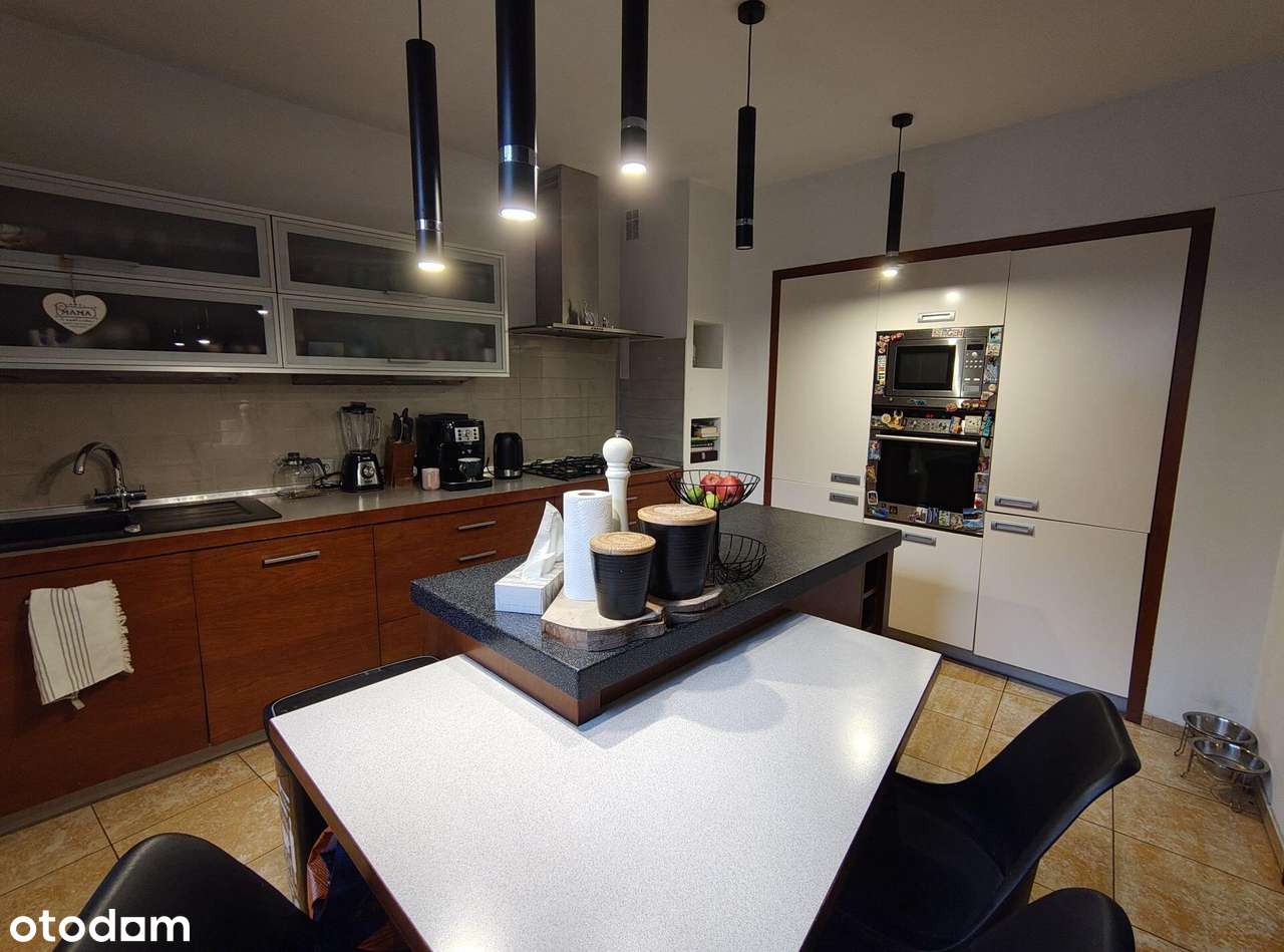 Szeregówka blisko centrum-6