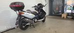 Yamaha Tmax - 15