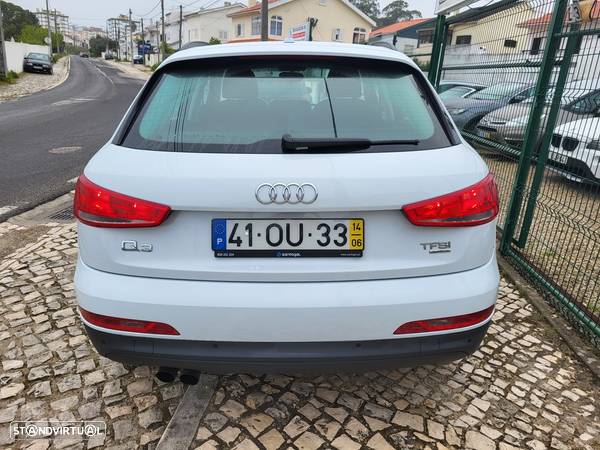 Audi Q3 2.0 TFSI quattro S-tronic - 4