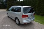 Volkswagen Touran - 4