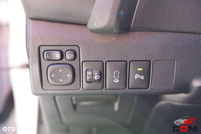 Toyota Auris 1.8 VVT-i Hybrid Automatik Executive - 28