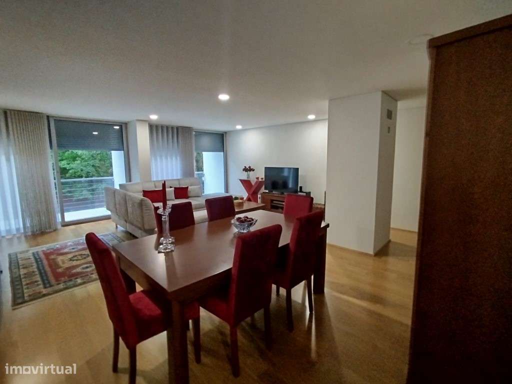Excelente Apartamento T3 DUPLEX - Como Novo - AVES -* Oferta Escrit...-7