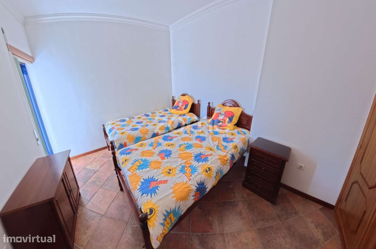 Apartamento T3- Nazaré todo mobilado C/ Lugar de garagem-23