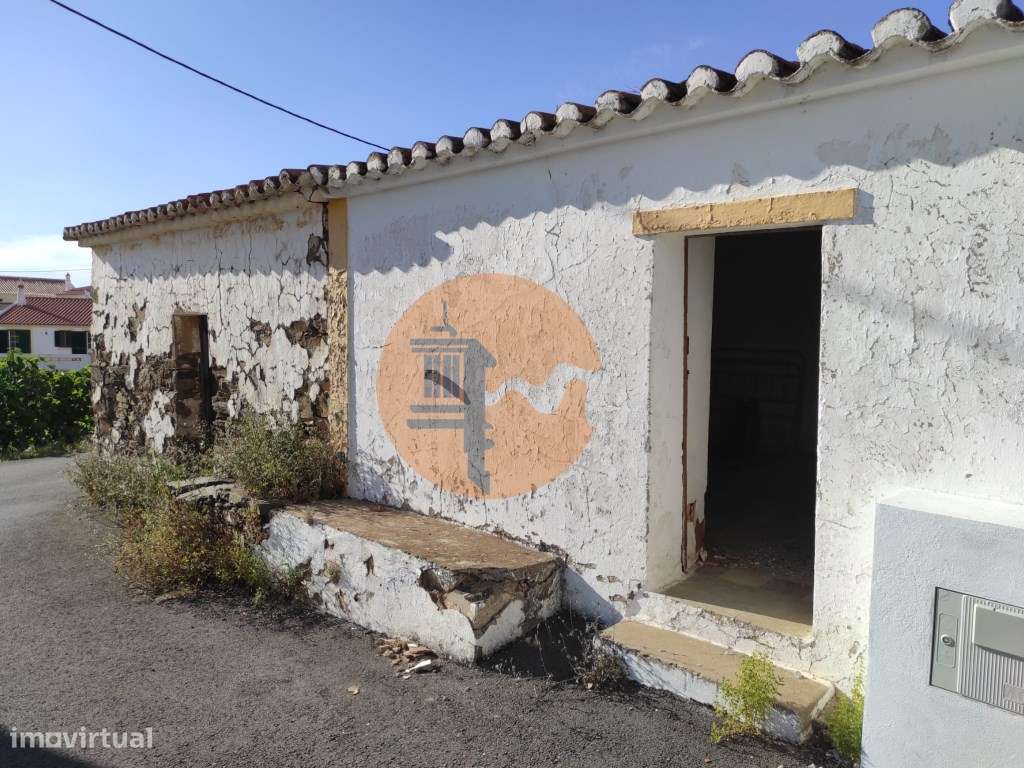 MORADIA DE ALDEIA - 129 M2 - COM LOGRADOURO - CORTE PEQUENA - ODELE... - Grande imagem: 3/31