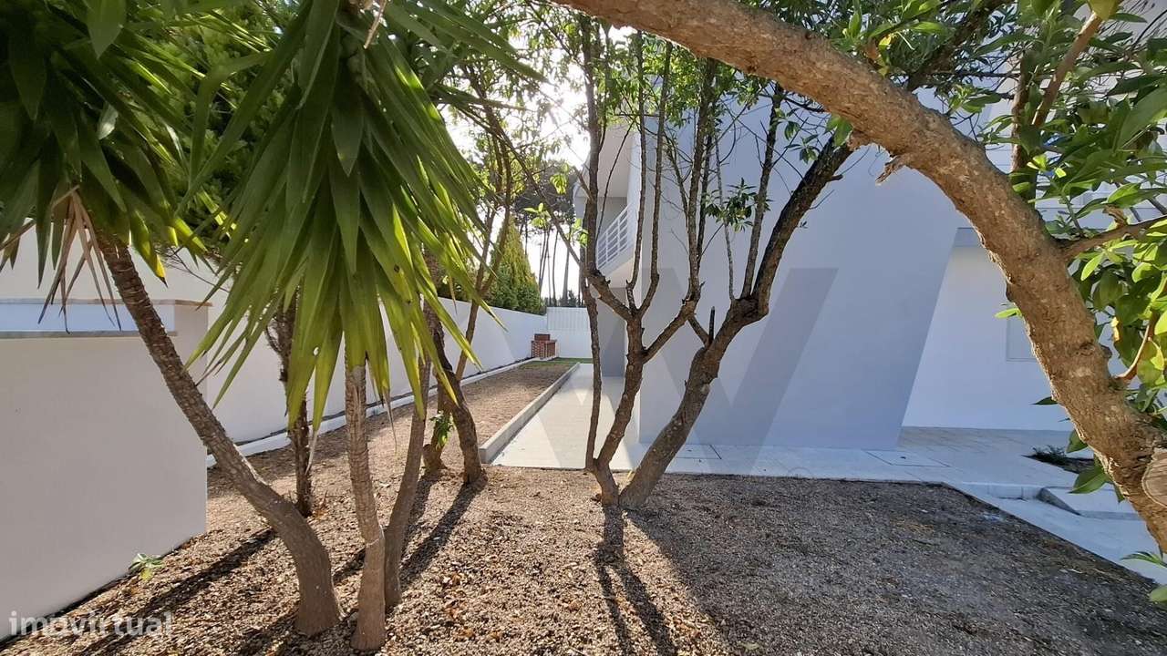 Moradia T4 com garagem na Faúlha - Sesimbra - Grande imagem: 4/45