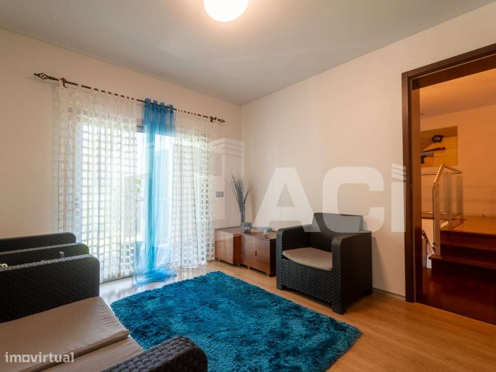 Magnífica Moradia T3+2 nos arredores da Cidade de Leiria-18