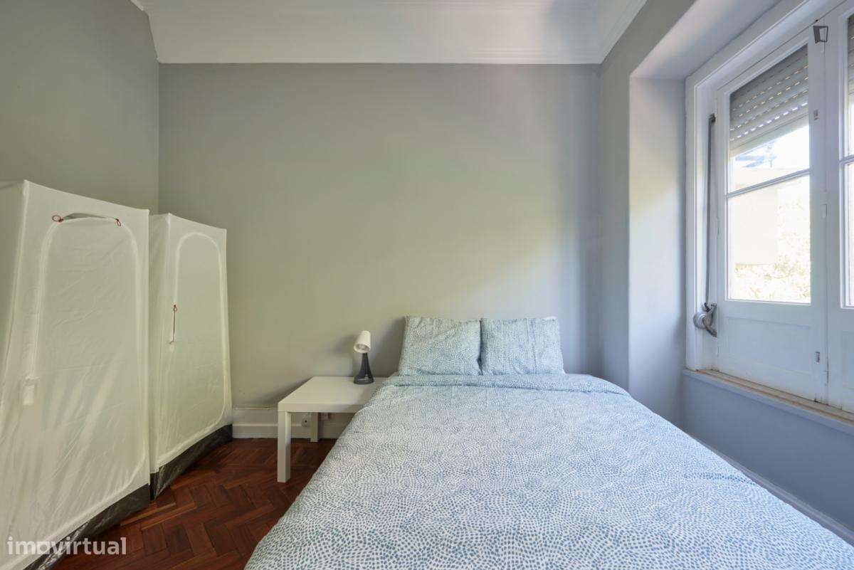 Quarto - localizado em Saldanha Lisbon - Grande imagem: 5/7