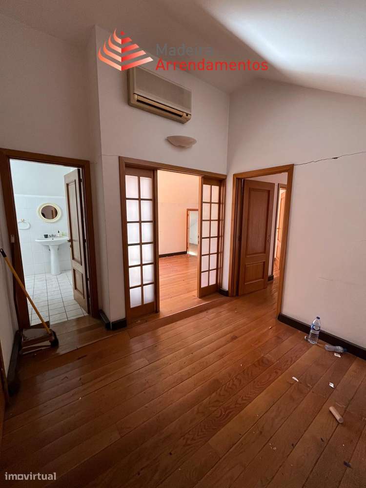 Escritório Funchal 90m2 - Grande imagem: 2/4