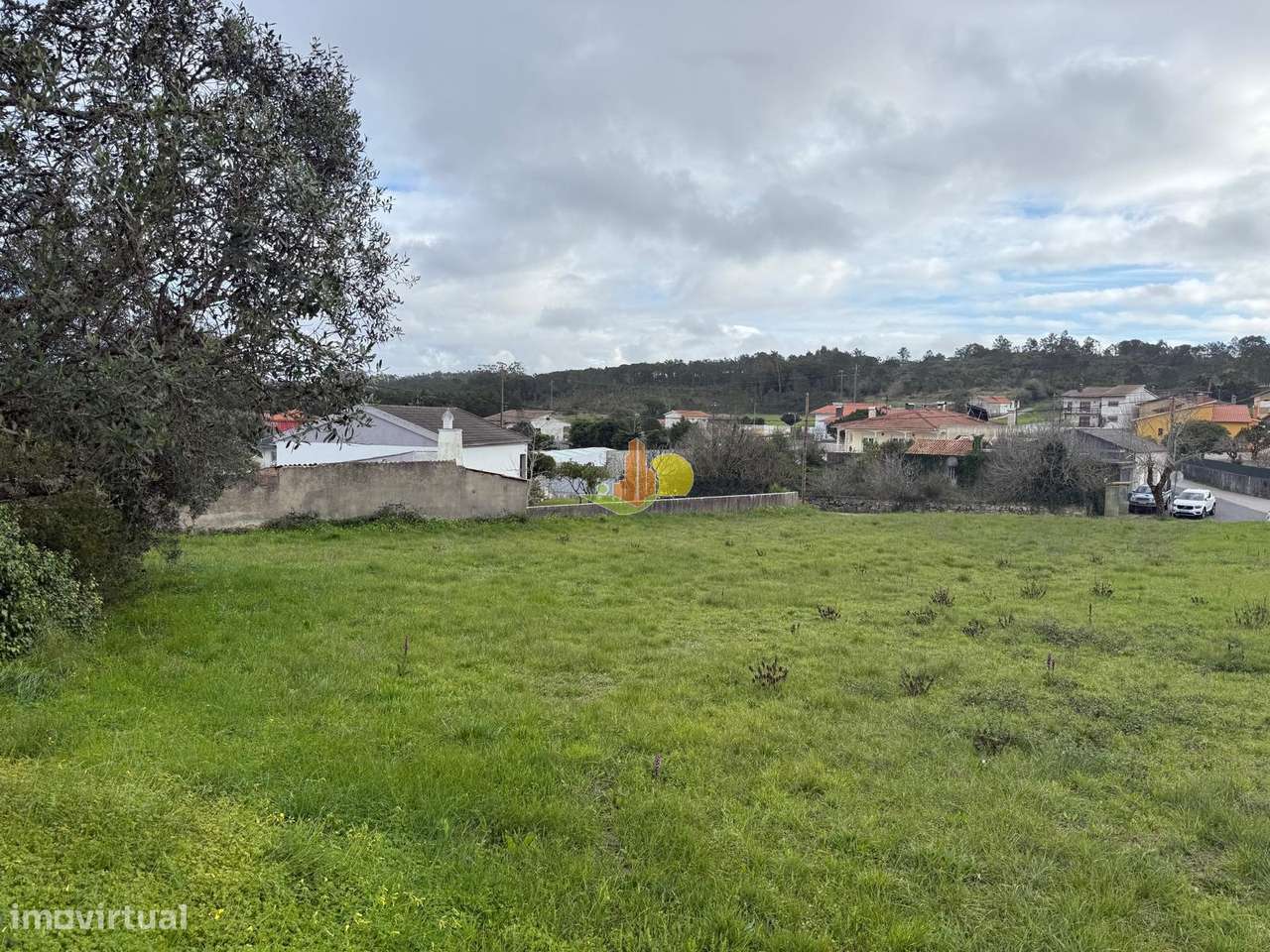 Terreno com 870m2 - Grande imagem: 3/5