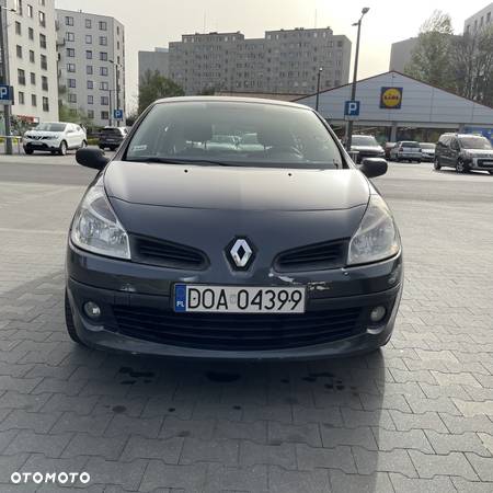 Renault Clio 1.5 dCi Extreme - 17