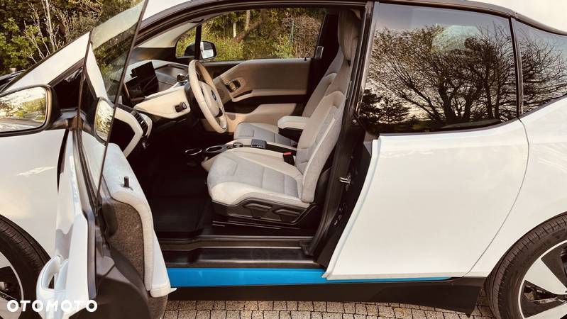 BMW i3 (60 Ah) - 8