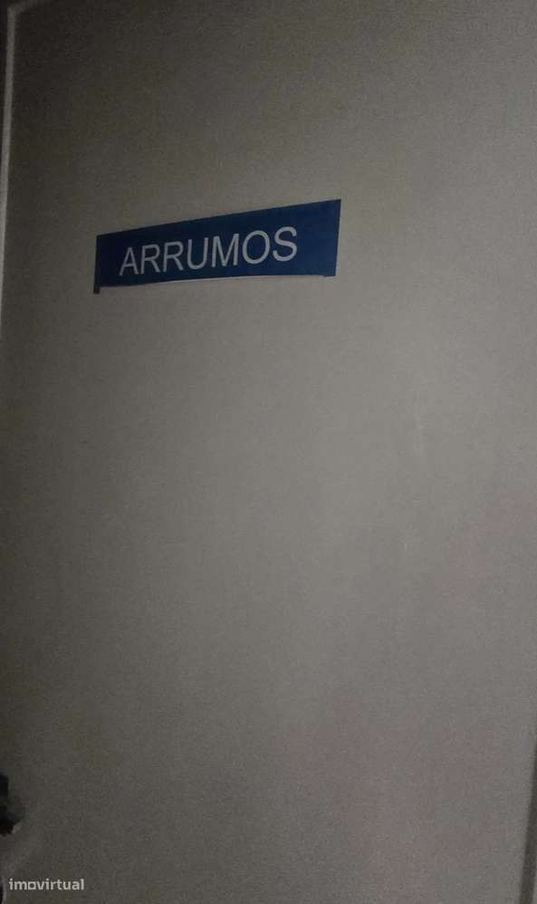 Arrenda se Armazém / loja - Grande imagem: 4/5