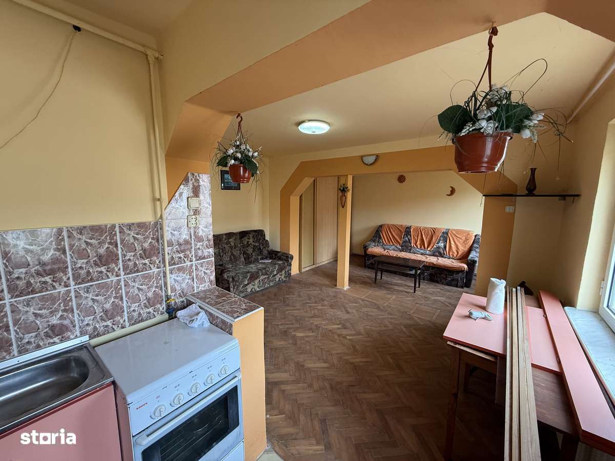 3 Camere Teatru etaj 3 Ocupabil Imediat 2.0 - Imagine principală: 5/9