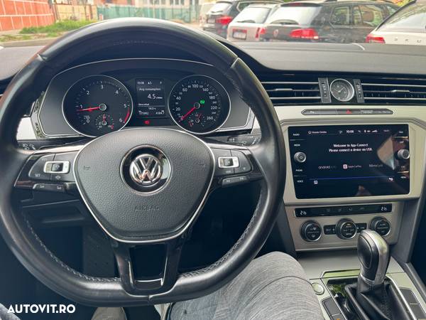 Volkswagen Passat Variant 2.0 TDI DSG Comfortline - 6