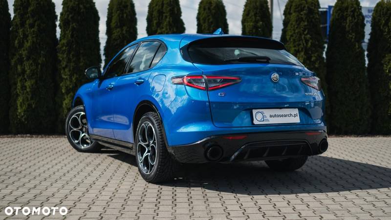 Alfa Romeo Stelvio - 6