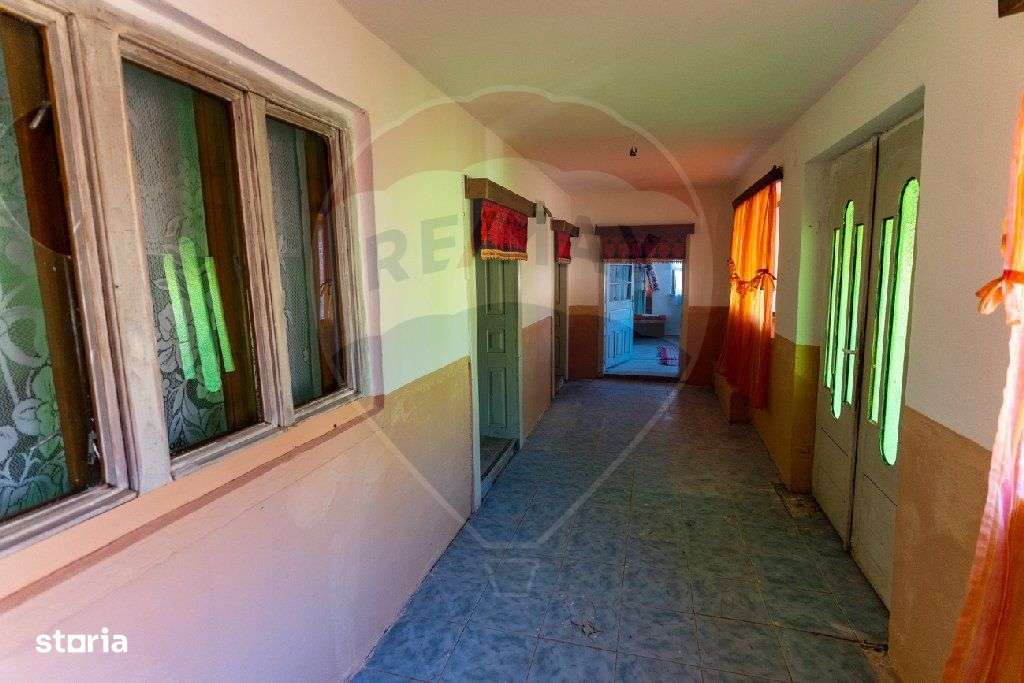 Casă / Vilă cu 4 camere de vânzare - Imagine principală: 3/20