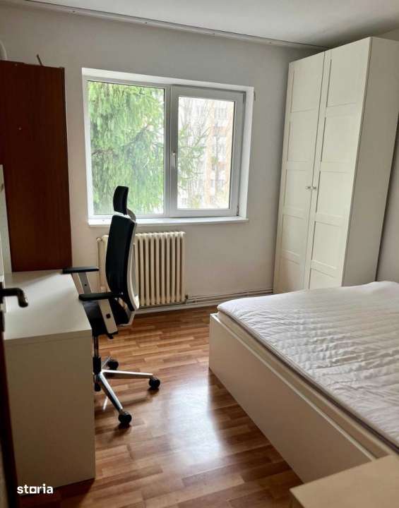 Apartament mobilat 3 camere cartier Manastur zona La terenuri-4