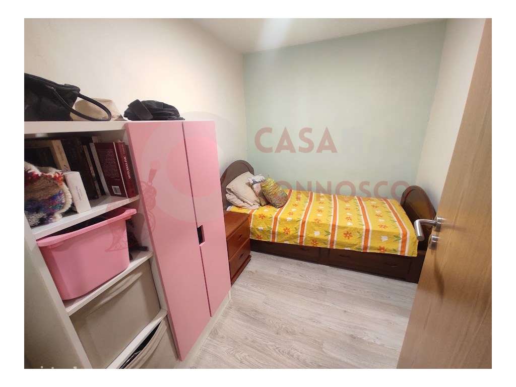 Moradia T2+1 em Zona tranquila.-14