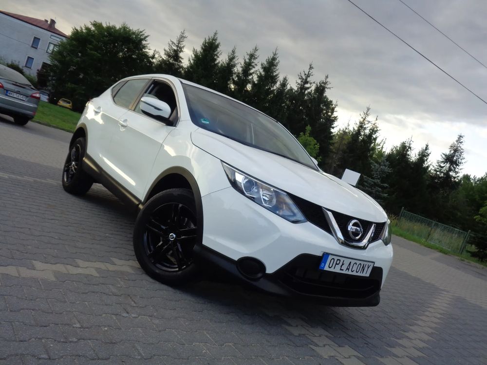 Nissan Qashqai II (2013-2021) 1.2 DIG-T Tekna+ 2015