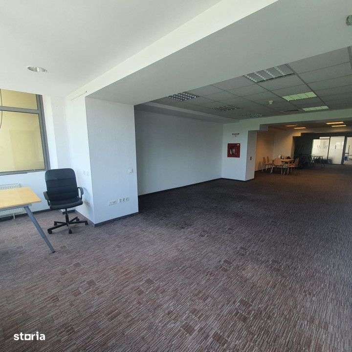 Spatiu birouri in cladire moderna, etaj 4, lift - Imagine principală: 5/5