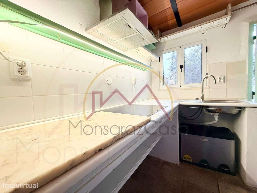 Casa Tradicional Renovada com Charme - São Pedro do Corval-9