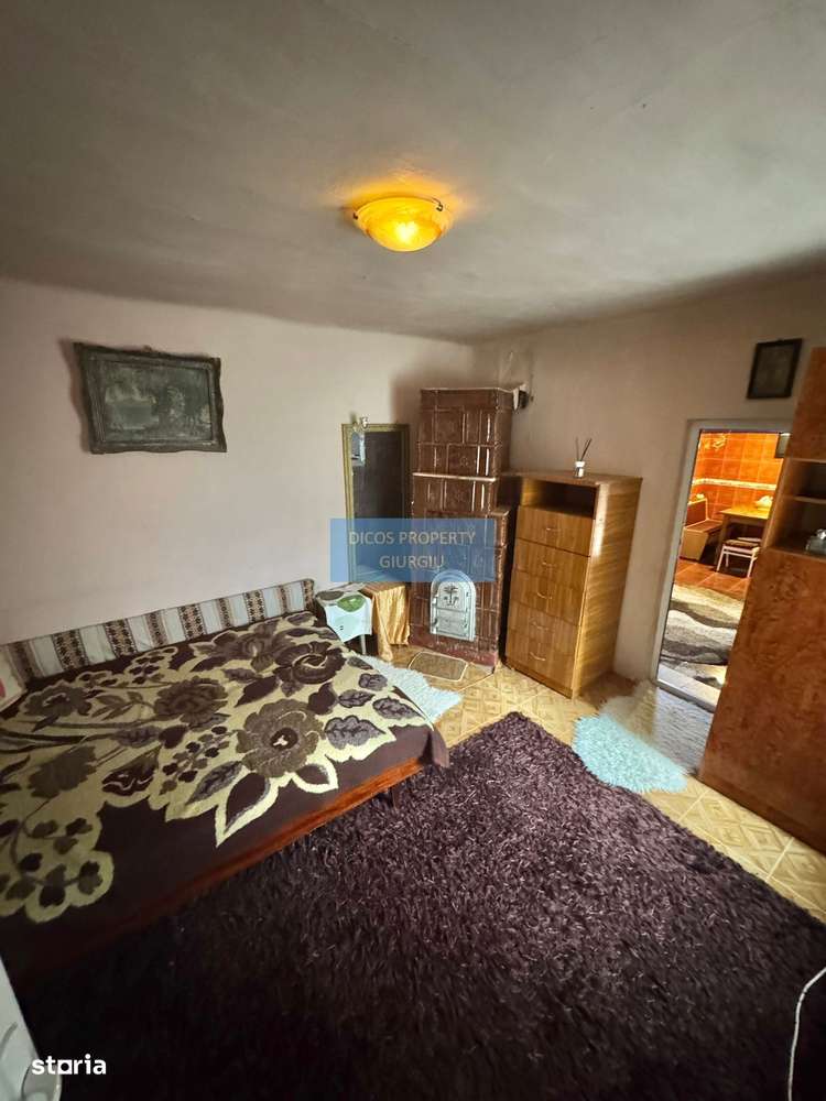 De vânzare casă cu 4 camere, garaj-12