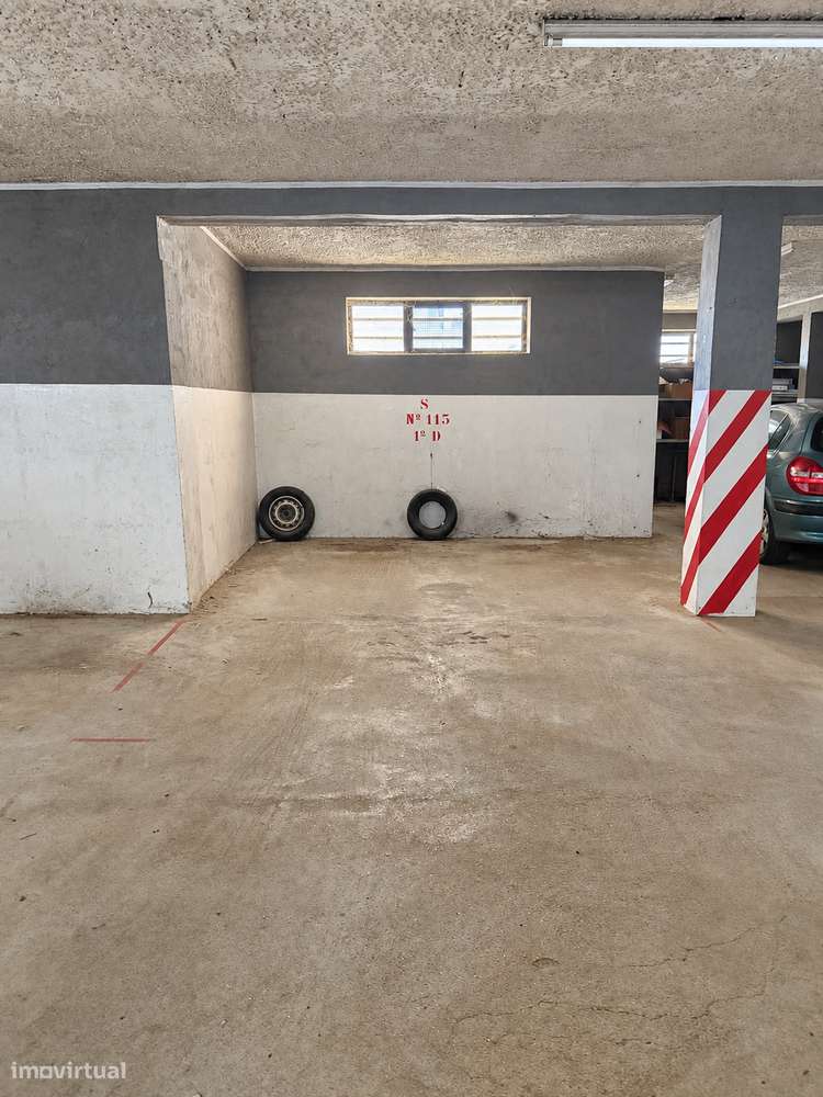 Apartamento T2 | Garagem | Varandas | Metro | Rio Tinto-14