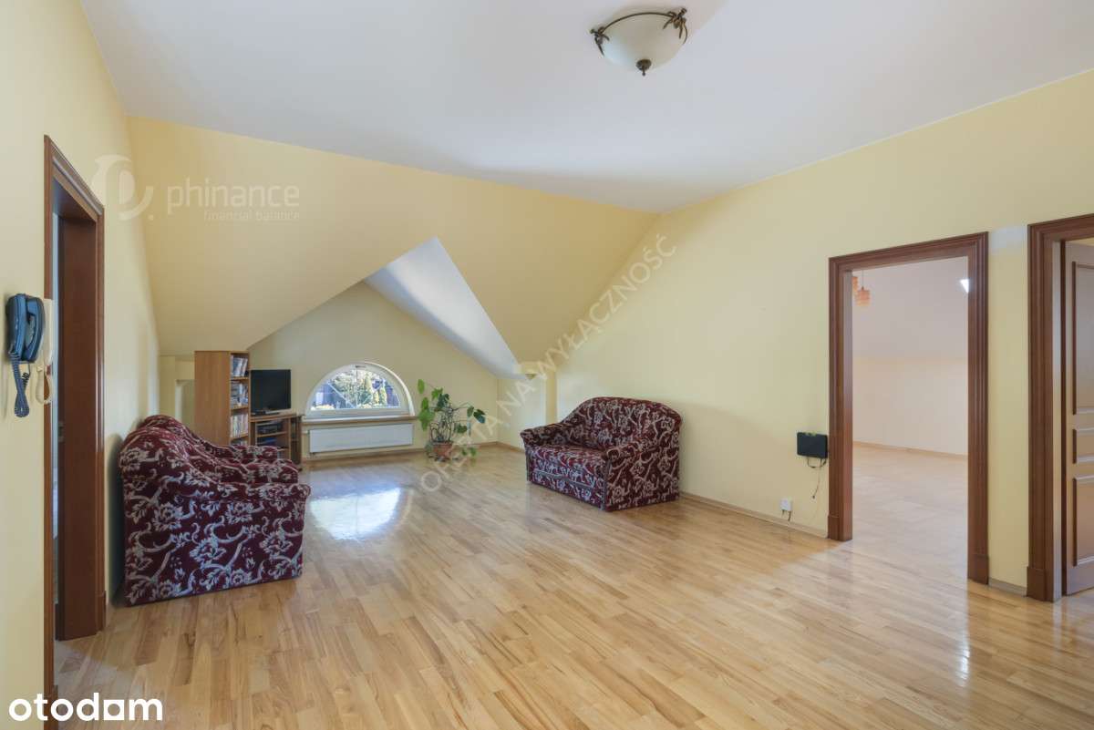 Salon z kuchnią, 8 sypialni, 443,70m2, garaż!-13