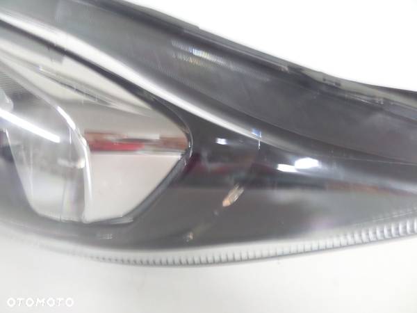 Lampa reflektor lewy FORD FIESTA MK7 LIFT 13-17 - 4