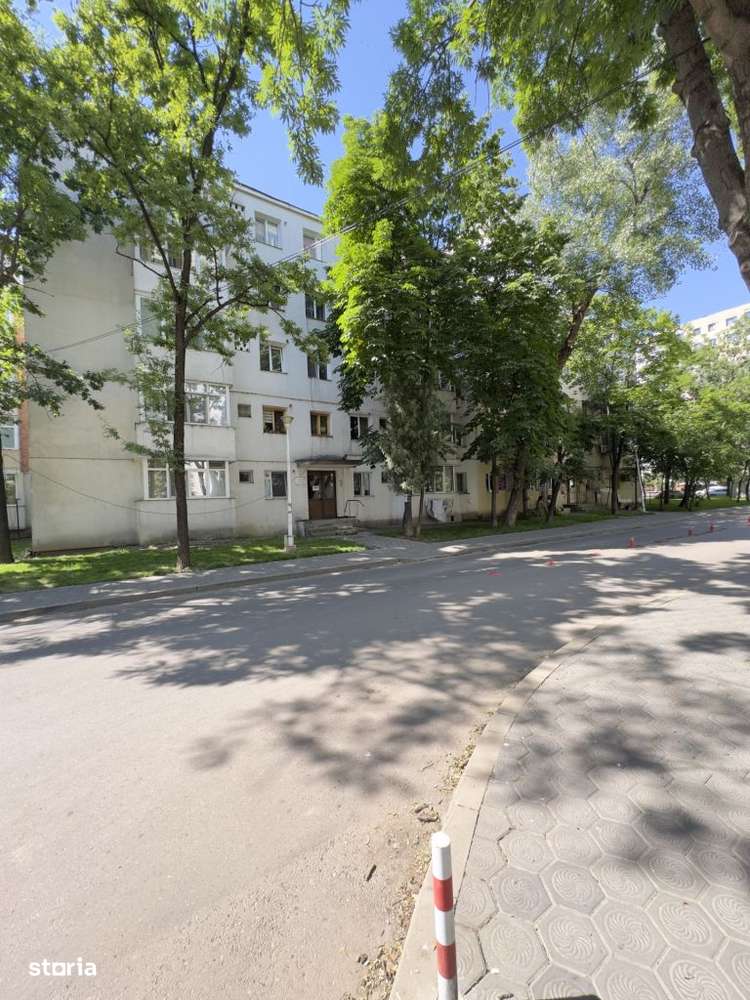 APARTAMENT 3 CAMERE ALEXANDRU CEL BUN ETAJ INTERMEDIAR-13