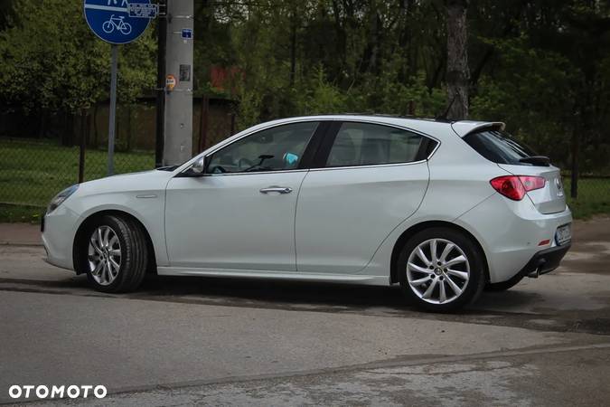 Alfa Romeo Giulietta 1.6 JTDM 16V Impression - 10