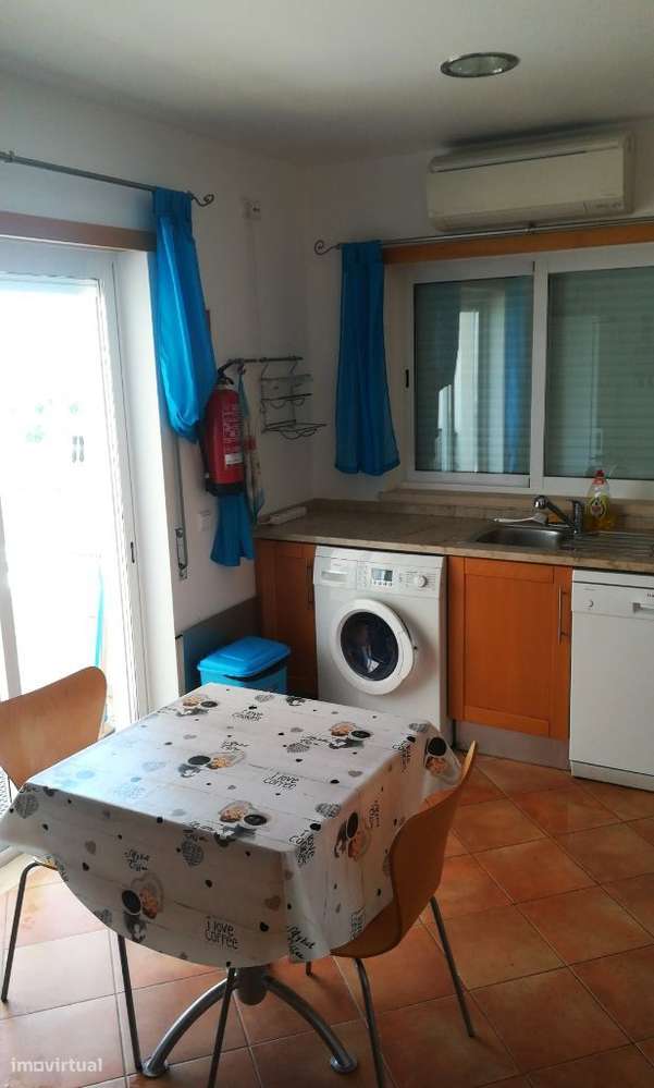 Fantástico apartamento T3, com boas áreas, Santa Luzia - Grande imagem: 3/54