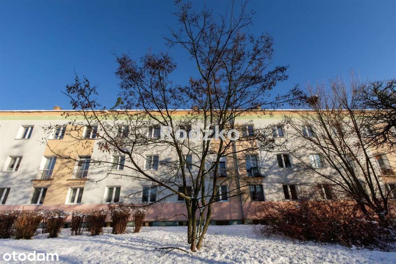 Mieszkanie na 1 piętrze w bloku na Kapuściskach.-13