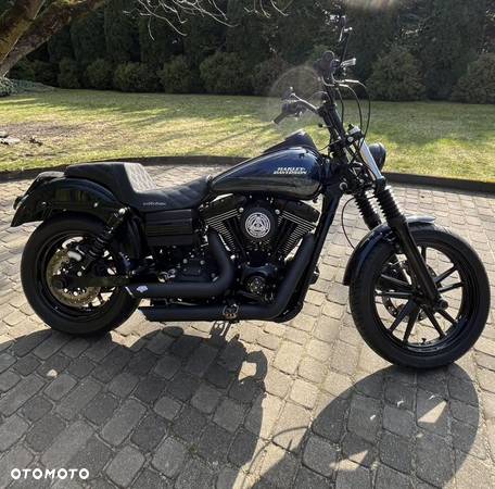 Harley-Davidson Dyna Street Bob - 1