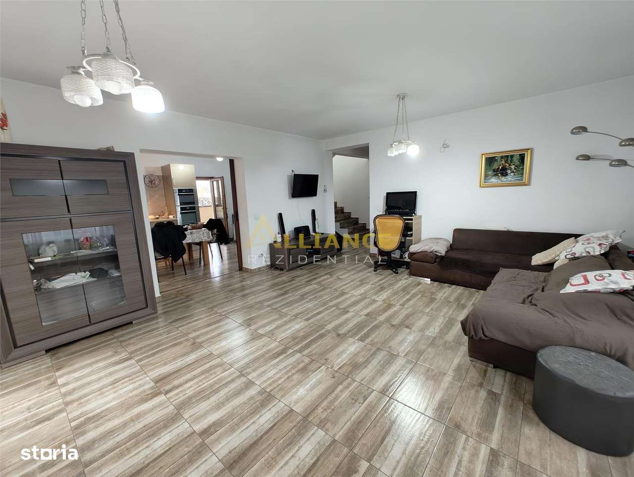 Vila spectaculoasa - 249 mp utili, teren 881 mp,-16