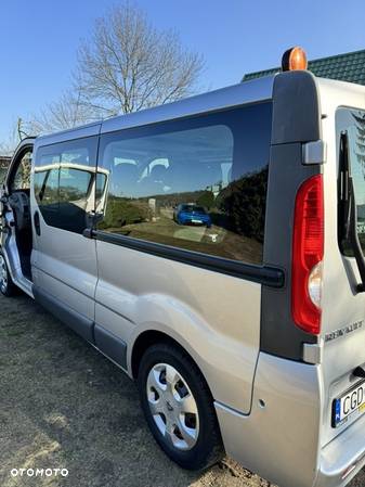 Renault Trafic - 2